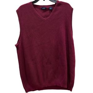 Price Drop! Vintage 90’s Izod V-Neck Sweater Vest size XL